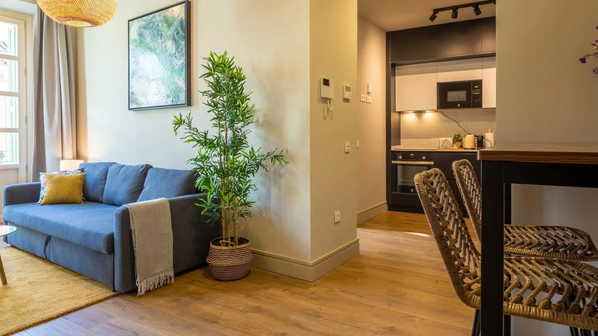 Apartamento Elegante 3 Dormitorios En Centro Historico Málaga
